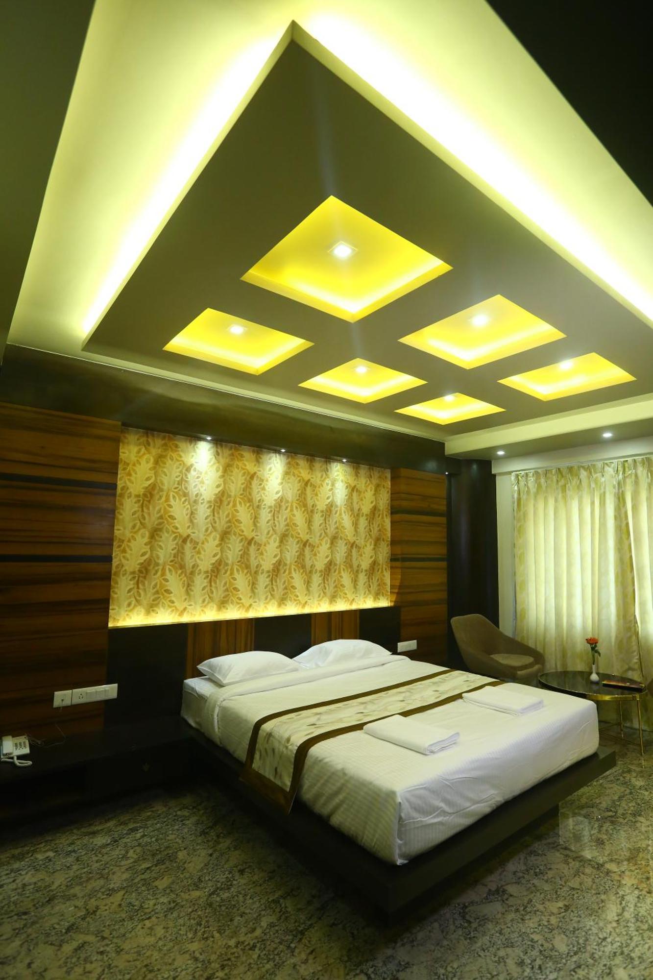 Hotel White Rock Bangalore Dış mekan fotoğraf